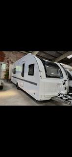 Adria Adora 572UT 2022 incl mover/ luifel/fietsenrek enz, Caravans en Kamperen, Caravans, 90 kg, Rondzit, Bedrijf, Schokbreker