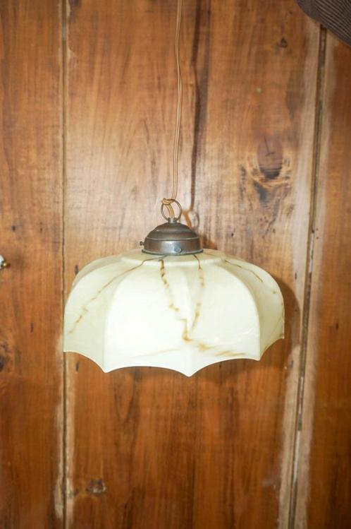 vintage art deco geschulpte hanglamp * lampenkap van gemarme, Antiek en Kunst, Antiek | Lampen, Ophalen of Verzenden