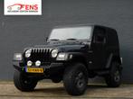 Jeep Wrangler 4.0i HARDTOP SAHARA CABRIO 4X4! BF GOODRICH! 4, Auto's, Oldtimers, Jeep, Stof, Cabriolet, Zwart