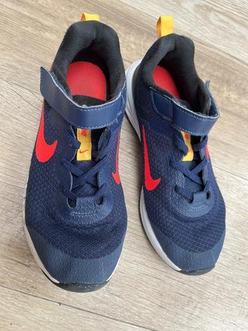 Nike Running (Revolution 6) maat 35 beschikbaar voor biedingen