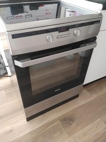 Inventum Inductiefornuis met Oven perilex stekker beschikbaar voor biedingen