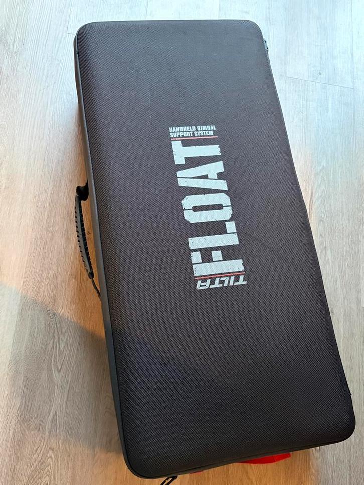 Tilta GSS-T01-V Float Handheld Gimbal Support System, Muziek en Instrumenten, Behuizingen en Koffers, Zo goed als nieuw, Overige instrumenten