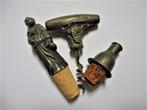 Wijn atributen onderzetter kurkentrekker fleshouder stempel, Antiek en Kunst, Curiosa en Brocante, Ophalen of Verzenden