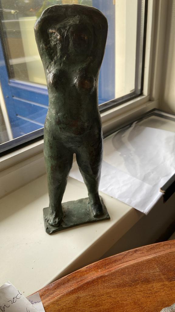 Lia van Vugt Bronzen Vrouwenbeeld, Antiek en Kunst, Kunst | Beelden en Houtsnijwerken, Ophalen of Verzenden
