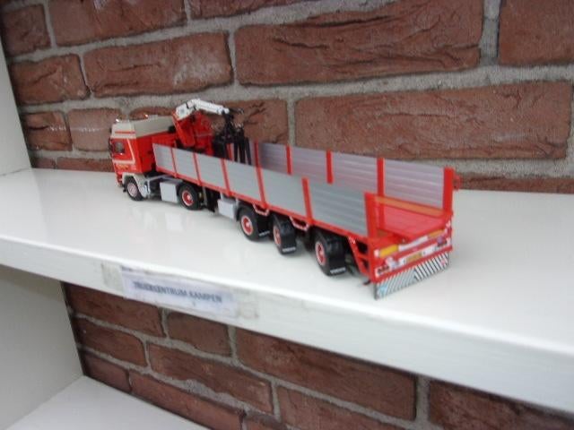 WSI  Volvo  F16  Globetrotter  van  Huskens., Hobby en Vrije tijd, Modelauto's | 1:50, Ophalen of Verzenden, Nieuw, Bus of Vrachtwagen
