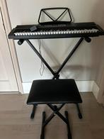 Keyboard met standaard en kruk, Overige aantallen, Zo goed als nieuw, Met standaard, Ophalen