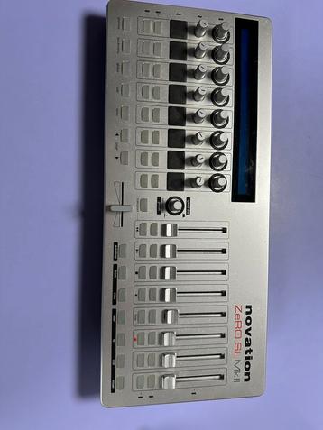 Novation ReMOTE Zero SL MKII (midi-controller) beschikbaar voor biedingen