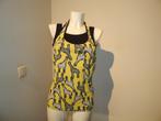Marccain top geel giraffe print met halter apart model N4