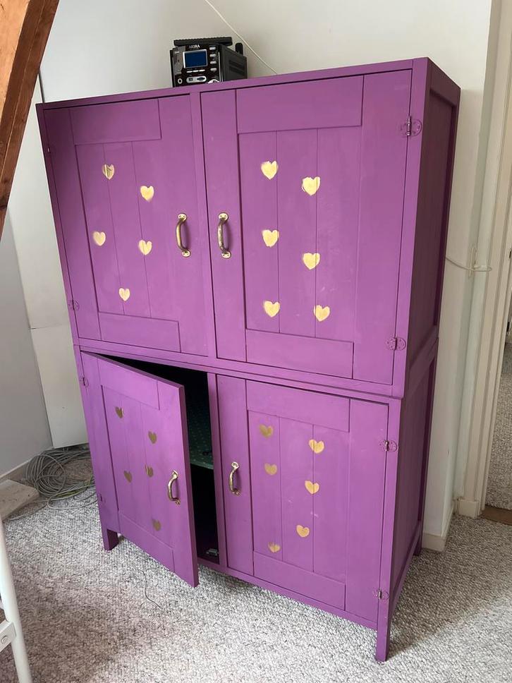 Paarse Kast met Hartjes 2 delige meidenkast kledingkast, Kinderen en Baby's, Kinderkamer | Commodes en Kasten, Gebruikt, Ophalen