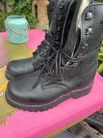 Leger kisten 2 x gedragen mt 38, Kleding | Dames, Schoenen, Ophalen of Verzenden, Zo goed als nieuw, Groen