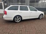Skoda Octavia Combi 1.8 TSI Elegance Business Line Automaat, Euro 5, Gebruikt, Zwart, 4 cilinders