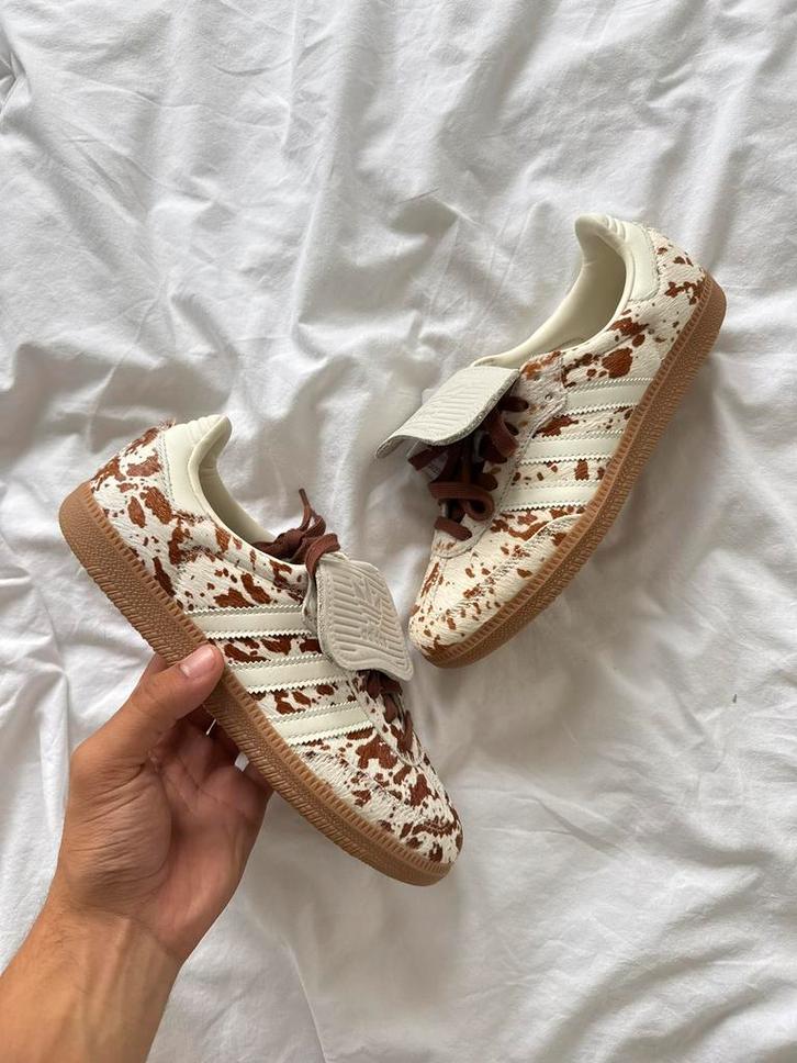 Adidas Samba LT Cow Print Brown White – Size EU40 – Nieuw, Kleding | Dames, Schoenen, Nieuw, Sneakers of Gympen, Bruin, Ophalen of Verzenden