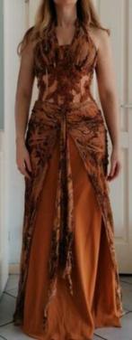 Galajurk / Avondjurk/ Cocktailjurk brons bruin S-M nr 37783, Kleding | Dames, Jurken, Bruin, ., Ophalen of Verzenden, Zo goed als nieuw