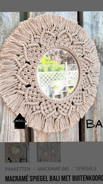 Macrame spiegel (nog verder af te maken) beschikbaar voor biedingen