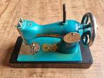 Antieke naaimachine kinderspeelgoed, Gebruikt, Onbekend, Ophalen of Verzenden, Onbekend
