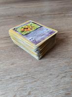 Stapeltje oude pokemonkaarten, Hobby en Vrije tijd, Verzamelkaartspellen | Pokémon, Ophalen of Verzenden, Zo goed als nieuw, Meerdere kaarten