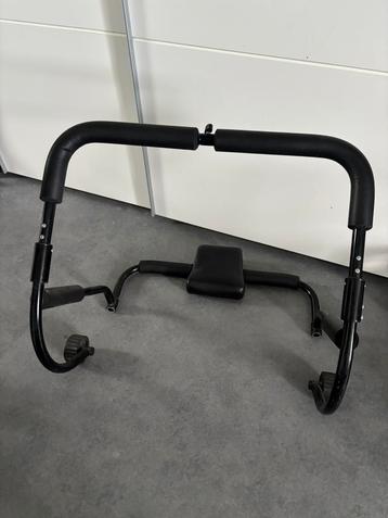 Buikspiertrainer beschikbaar voor biedingen