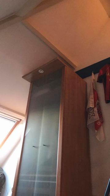 Hoge ikea kast te koop