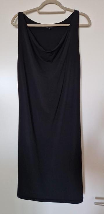 Litle black dress EsQualo maat L beschikbaar voor biedingen