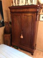 Kleine antieke meidenkast en kleine kinderstoel., Antiek en Kunst, Antiek | Meubels | Kasten, Ophalen