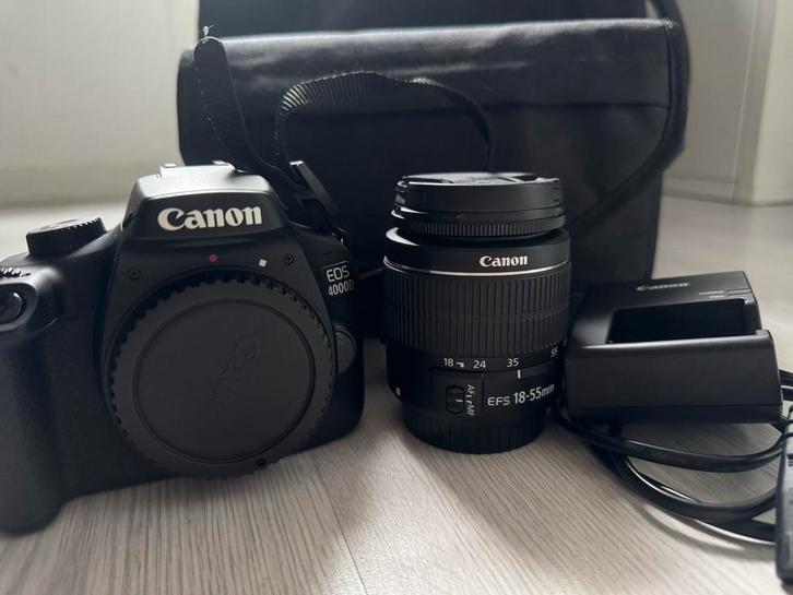 Canon EOS 4000D + 18-55mm lens + tas, Audio, Tv en Foto, Fotocamera's Digitaal, Zo goed als nieuw, Spiegelreflex, Canon, Minder dan 4 keer