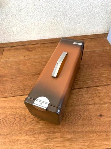 Zeer nette Brabantia ontbijtkoek blik beschikbaar voor biedingen
