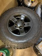Land Rover Defender Velgen met Goodyear MTR Banden, Auto-onderdelen, Banden en Velgen, Ophalen, Gebruikt, 16 inch, Banden en Velgen