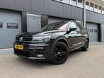 Volkswagen Tiguan AllSpace 7 pers. R-Line Blackline! Pano..., 4 cilinders, Zwart, Origineel Nederlands, Bedrijf