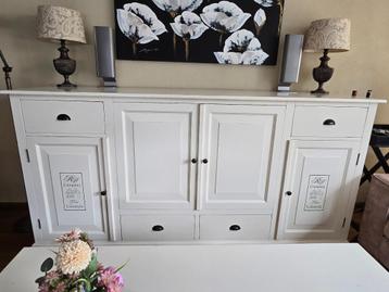 tv dressoir / tv kast roomwit distressed beschikbaar voor biedingen