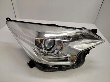 Toyota Verso S Lens LED lamp rechts beschikbaar voor biedingen