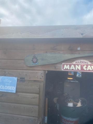 Peddel korps mariniers beschikbaar voor biedingen