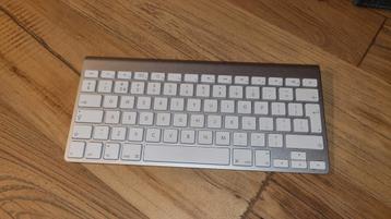 Apple Magic Keyboard A1314 - Draadloos Toetsenbord beschikbaar voor biedingen