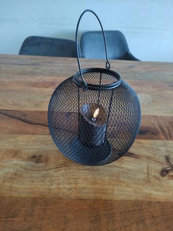Windlicht met lamp kaars beschikbaar voor biedingen
