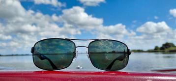 Ray-Ban RB3445 002/58 – Sportief, stijlvol en functioneel beschikbaar voor biedingen