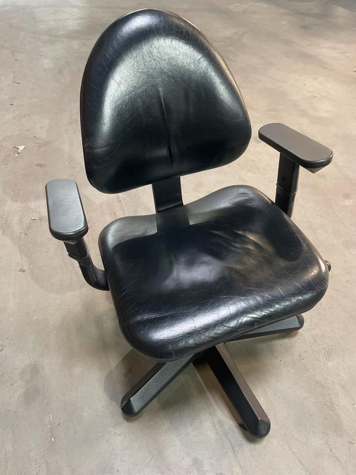 Zwarte Bureaustoel - Comfortabel & Functioneel, Huis en Inrichting, Bureaustoelen, Gebruikt, Bureaustoel, Zwart, Ergonomisch, Ophalen