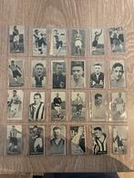 88 zwart / wit voetbalplaatjes plus 17 sport plaatjes, Ophalen of Verzenden, Gebruikt, Overige binnenlandse clubs, Poster, Plaatje of Sticker