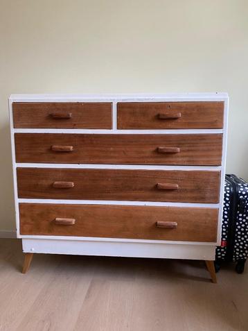 Commode kast  beschikbaar voor biedingen