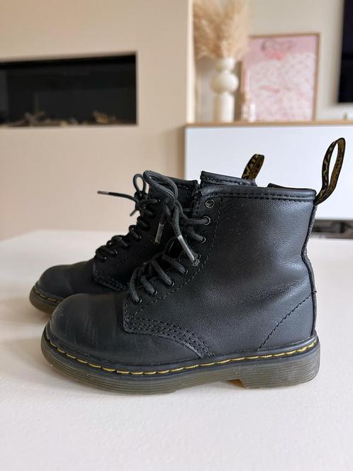 Zwarte Dr. Martens, maat 26!, Kinderen en Baby's, Kinderkleding | Schoenen en Sokken, Gebruikt, Schoenen, Jongen of Meisje, Ophalen of Verzenden