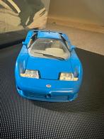 Burago bugatti 1/18 model, Hobby en Vrije tijd, Modelauto's | 1:18, Ophalen of Verzenden, Zo goed als nieuw, Bburago