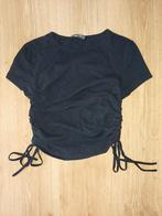 Zwart T-shirt met ribbel elastiek en aantrekkoordje mt. S, Zwart, Ophalen of Verzenden, Zo goed als nieuw, Korte mouw