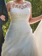 Ladybird ALijn Trouwjurk, ivoor kleurig, maat 42, kant, Ophalen, Gedragen, Wit, Trouwjurk