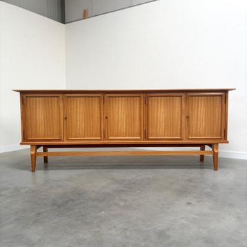 Groot vintage sideboard jaren 50 60  beschikbaar voor biedingen