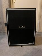 Harley Benton G212 Vertical Celestion V30 2x12 cabinet, Muziek en Instrumenten, Ophalen, Zo goed als nieuw, Gitaar, 100 watt of meer