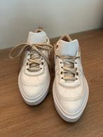 Josh V Sneakers - Maat 38 - ZGAN, Kleding | Dames, Schoenen, Ophalen of Verzenden, Zo goed als nieuw, Wit, Sneakers of Gympen