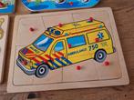 Ambulance inlegpuzzel puzzel van 9 stukjes knopjes, Ophalen of Verzenden, Zo goed als nieuw