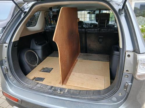 Tussenschot (+onderplaat) voor kofferbak Outlander, Auto diversen, Hondenrekken, Gebruikt, Ophalen