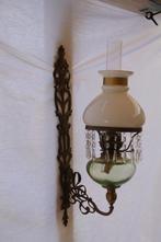 petroleum wand lamp, Antiek en Kunst, Antiek | Lampen, Ophalen of Verzenden