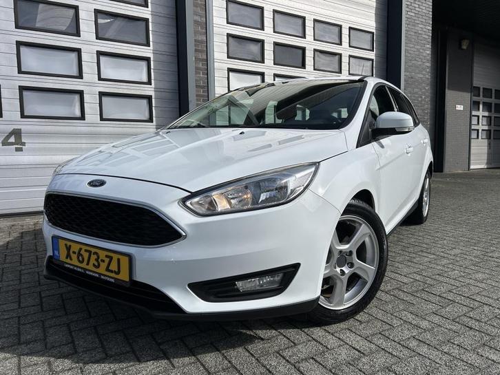 Ford Focus Wagon 1.0 Trend Edition Airco Nieuwstaat! ✅, Auto's, Ford, Bedrijf, Focus, ABS, Airbags, Airconditioning, Boordcomputer