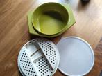 Vintage groene tupperware rasp met opvangbak, compleet, Huis en Inrichting, Keuken | Tupperware, Groen, Overige typen, Ophalen of Verzenden