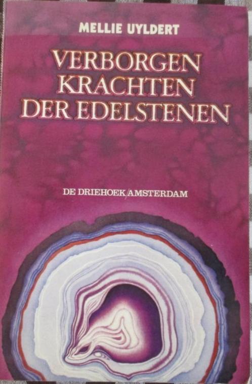 Verborgen krachten der edelstenen, Mellie Uyldert, Boeken, Esoterie en Spiritualiteit, Zo goed als nieuw, Verzenden
